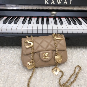 Chanel Handbags 1066